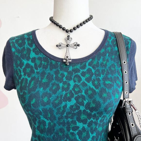 SOLD OUTTT - Picture 2 of 4